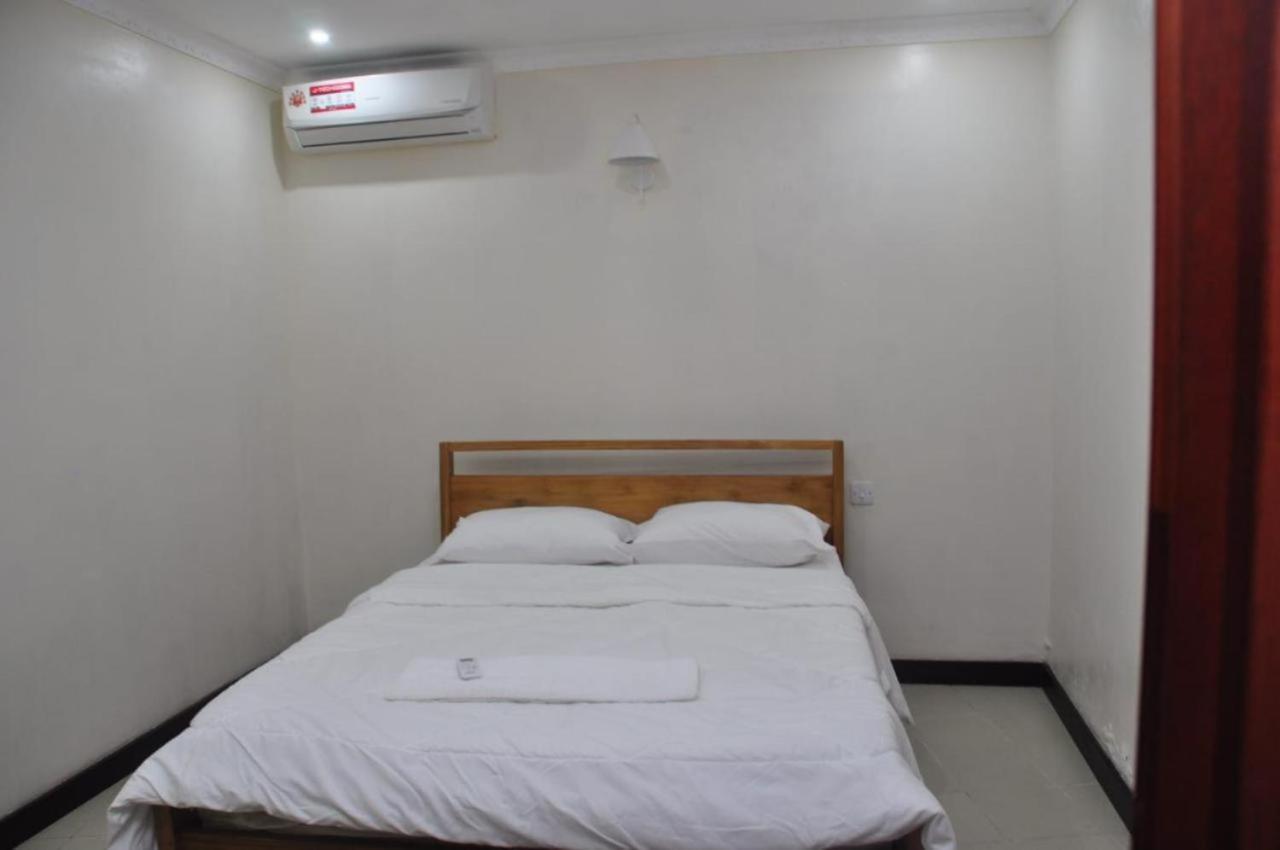 Sunset Boulevard, Grand Bay Ngoại thất bức ảnh