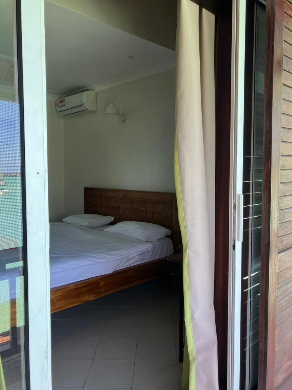 Sunset Boulevard, Grand Bay Ngoại thất bức ảnh